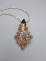Allah name tear-shaped calligraphic pendant with pearl necklace
