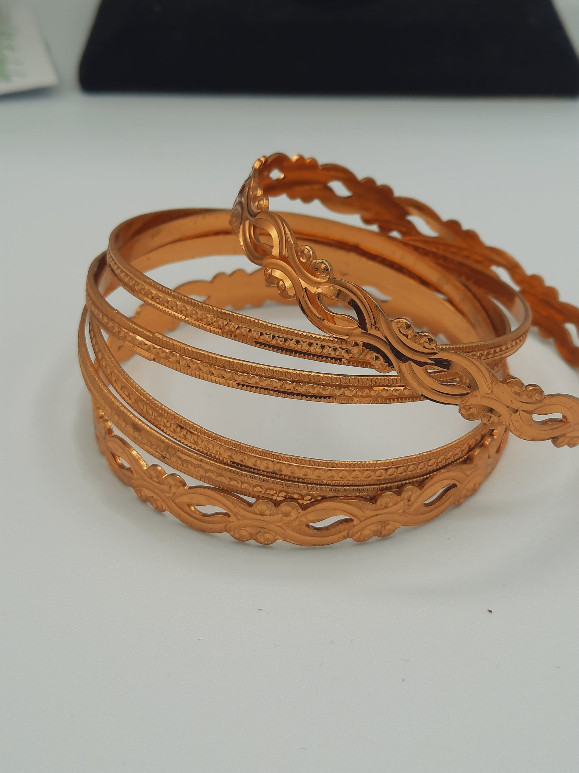 Set of gold polished gold imitation set of bangles 6 pcs of bangles - NATASHAHS