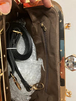Quality handbag in 3 different abstract shades