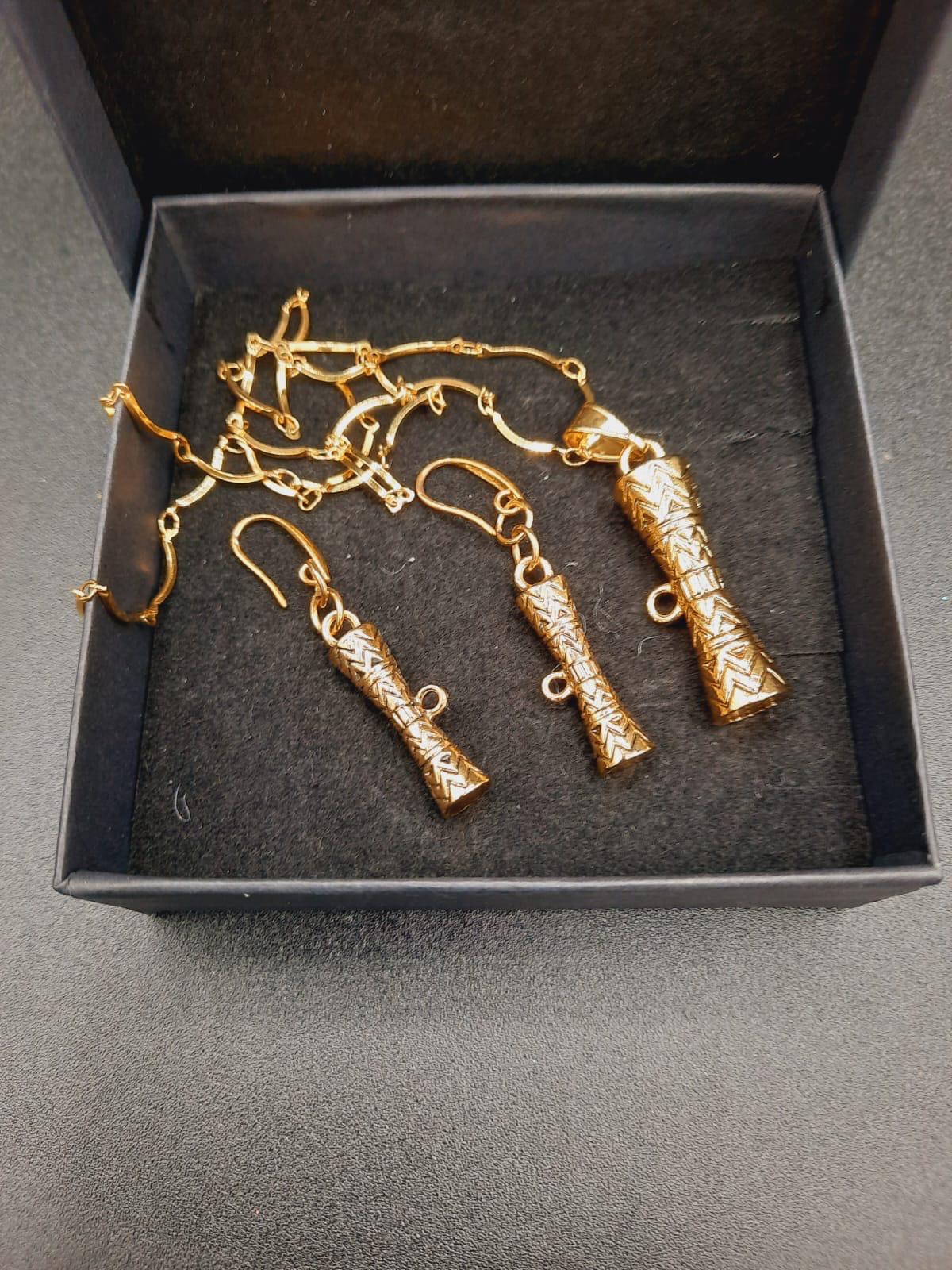 Gold-plated egyptian style pendant earrings and ring set - NATASHAHS