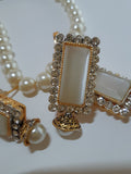 Glimpse in the Sun Golden Base Pendant Set - NATASHAHS
