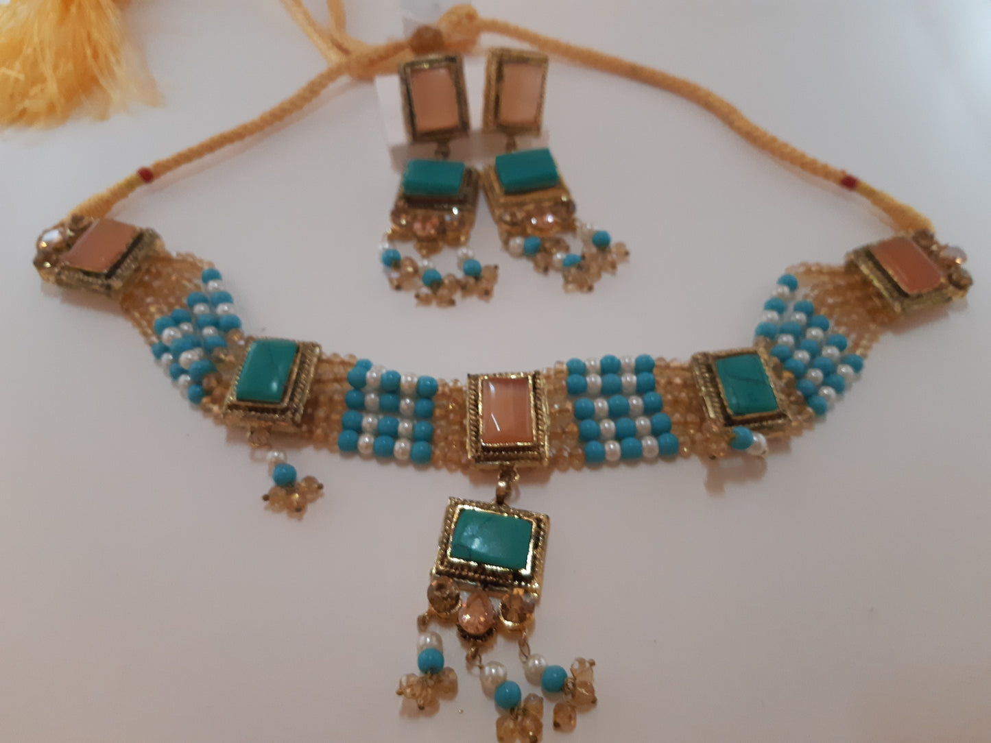 Natashah's Necklace set in Guluband style - NATASHAHS
