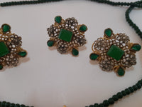 CHAMPAGNE FLOWER SHAPED GOLDEN BASE PENDANT SET - NATASHAHS