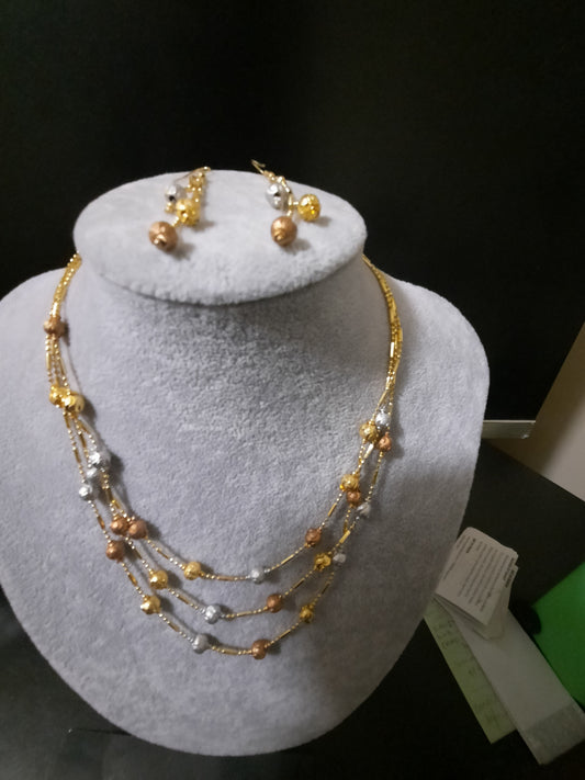 Golden jewelry set with beaded golden beads - NATASHAHS