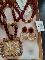 NATASHAHS MAROON LOH-E-QURANI LOCKET - MAALA STYLE - NATASHAHS