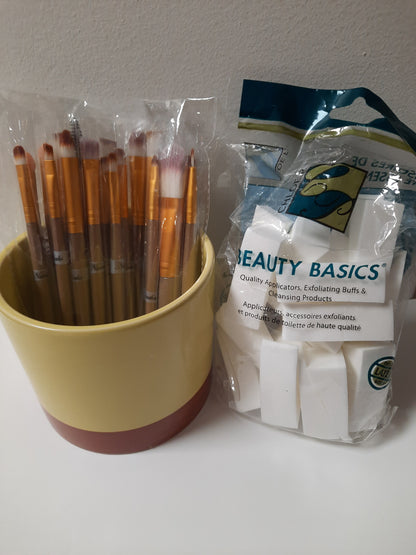 ceramic holder for makeup brushes and makeup applicator gift pack
