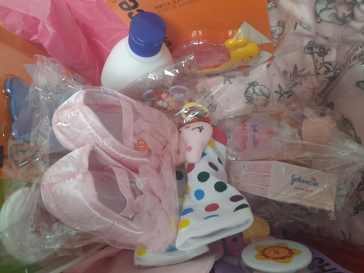 Baby shower gift basket for baby girl - NATASHAHS
