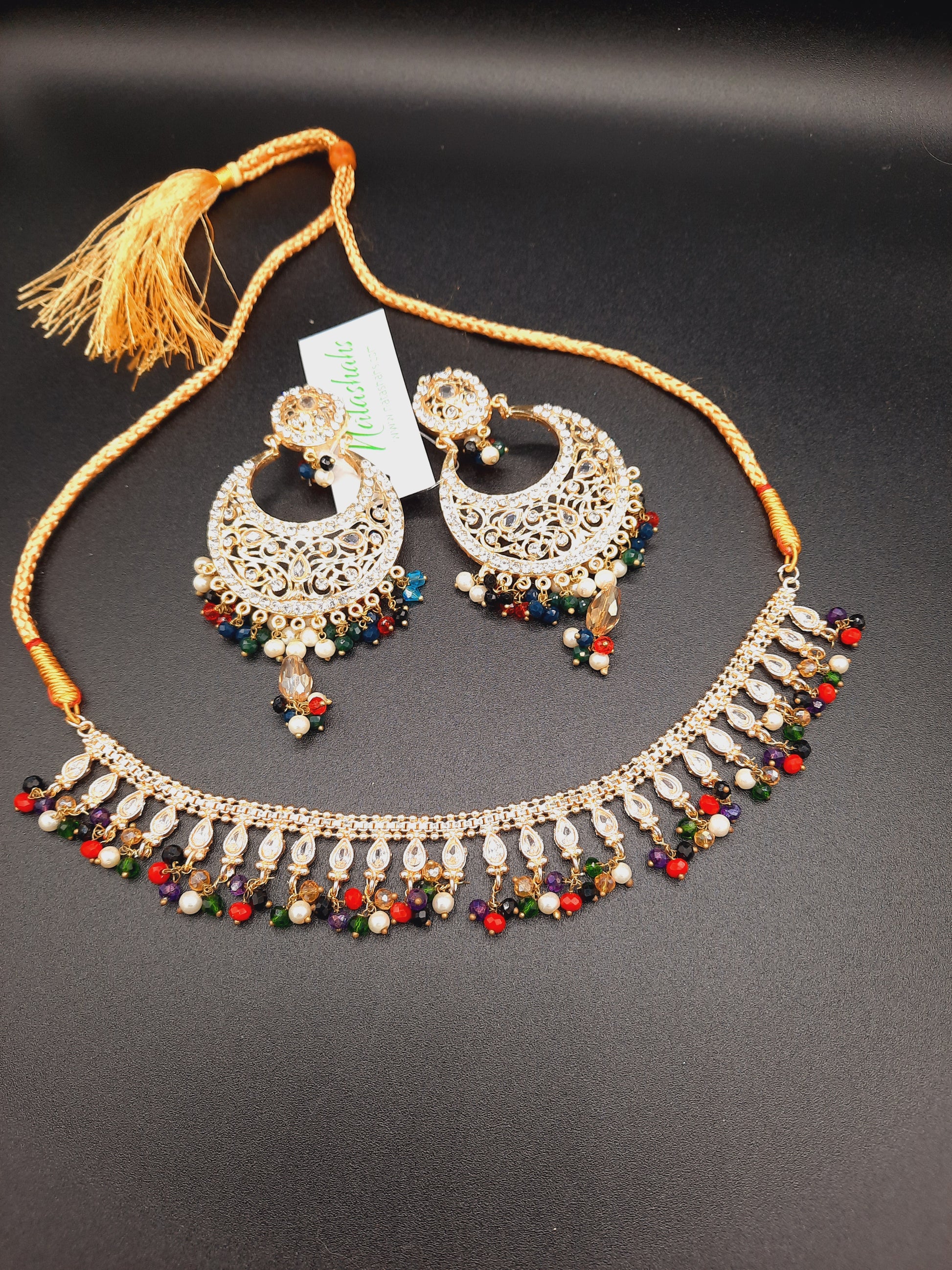 NATASHAH'S GOLDEN BASE ROUND EARRINGS IN BAALI STYLE - NATASHAHS