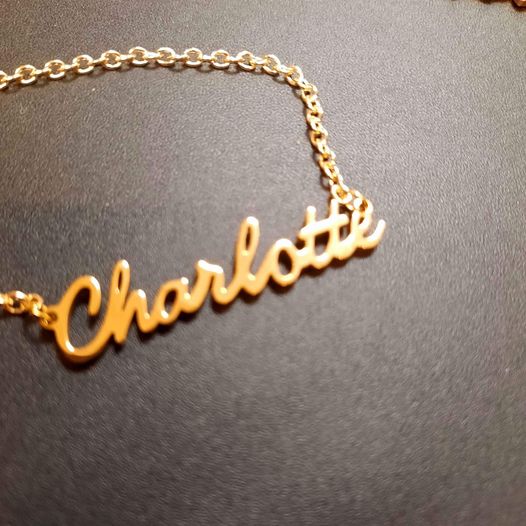 Ready to wear ENGLISH AMERICAN name necklaces - NATASHAHS