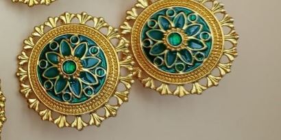 Golden circular shaped with colorful meena - NATASHAHS