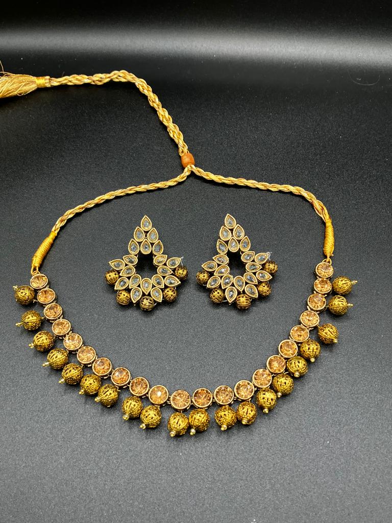Dazzling Star jewelry set in Antique gold Look - NATASHAHS