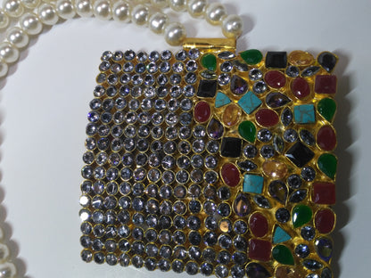 GOLD-PLATED BIG SIZE PENDANT IN MAALA STYLE - NATASHAHS